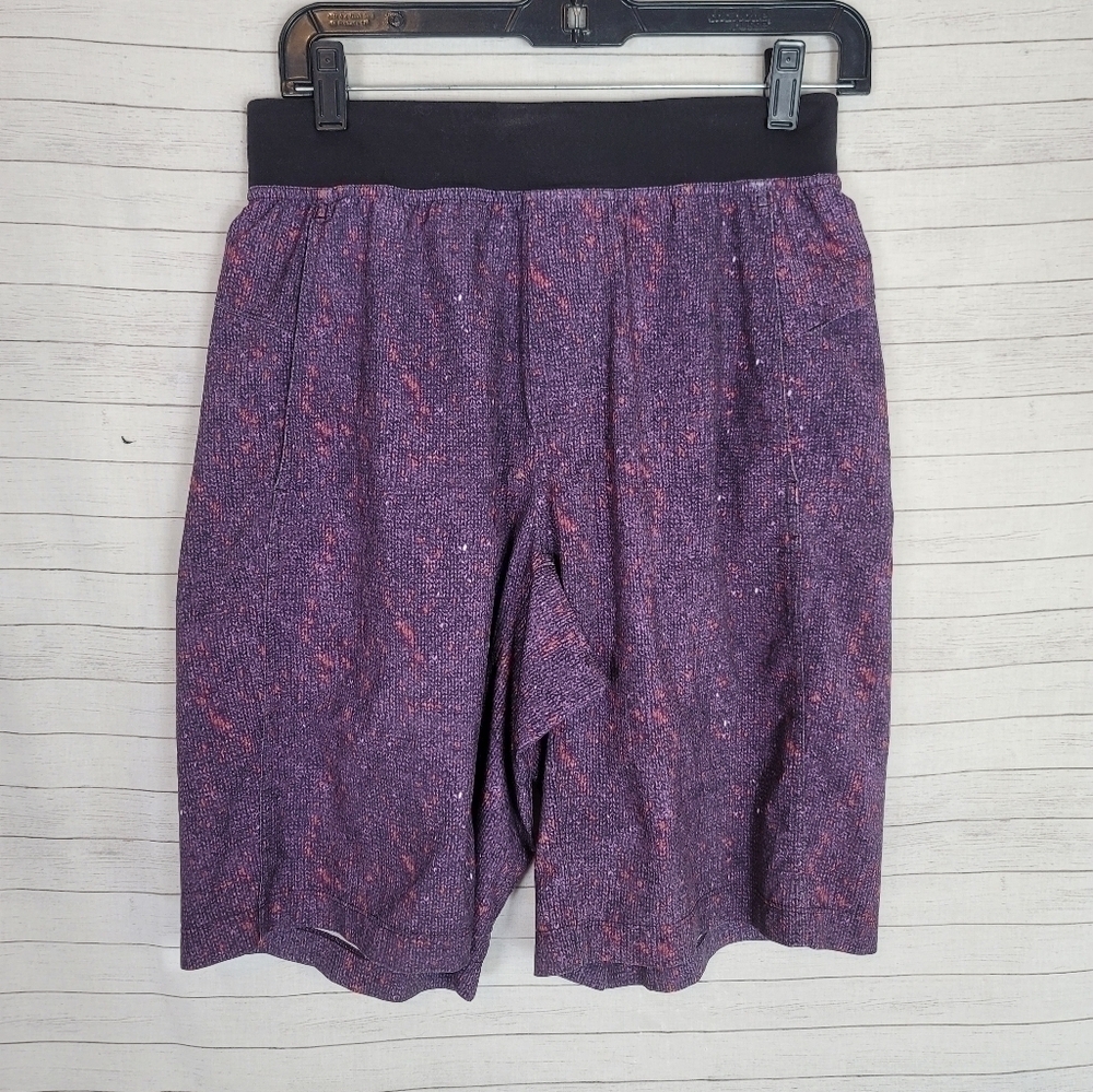 LULULEMON CORE SHORTS IN COSMIC PURPLE, SZ SMALL